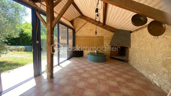 Maison en pierre de 146 m²