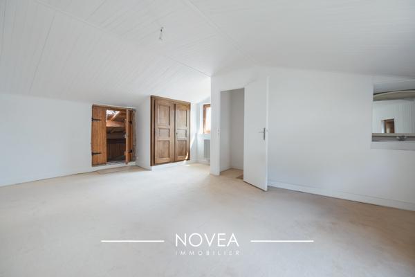Maison en Pierres Dorées 4 chambres avec Jardin
