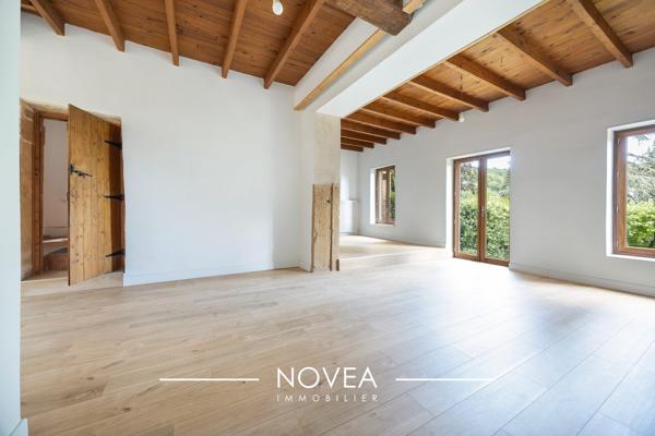 Maison en Pierres Dorées 4 chambres avec Jardin