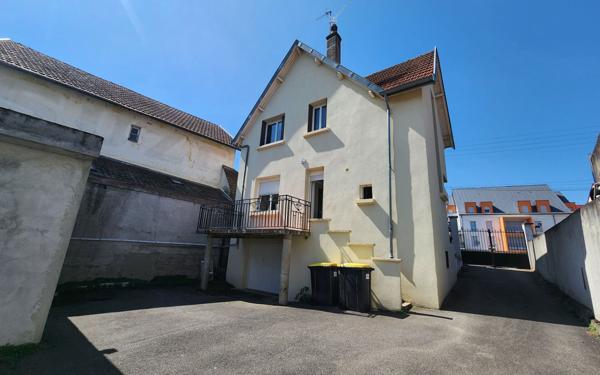 Maison à vendre    4 pièces • 103,06 m2 Chenôve