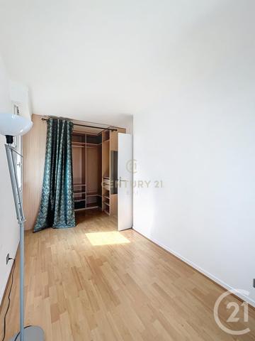 Appartement F3 à vendre  3 pièces - 68 m2 NOISY LE GRAND - 93