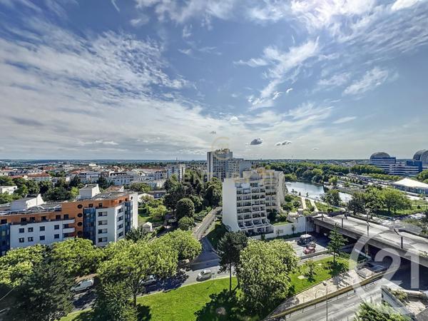 Appartement F3 à vendre  3 pièces - 68 m2 NOISY LE GRAND - 93