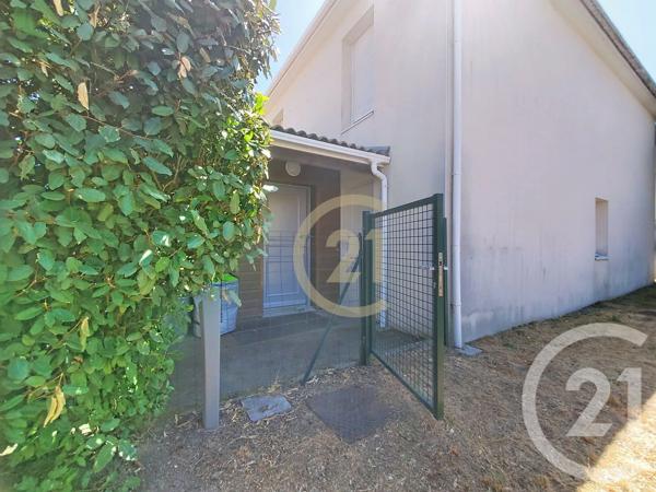 Maison à vendre  5 pièces - 121,59 m 2   LES SORINIERES  - 44