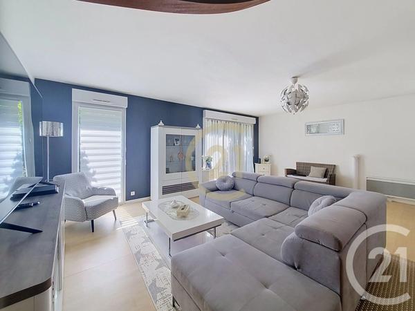 Maison à vendre  5 pièces - 121,59 m 2   LES SORINIERES  - 44