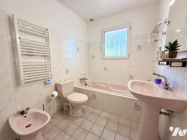 Maison - Beaux volumes et Parc - PORNIC