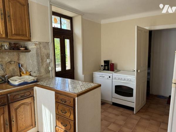 Charmante maison en pierre avec garage indépendant