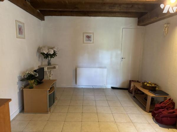 Charmante maison en pierre avec garage indépendant