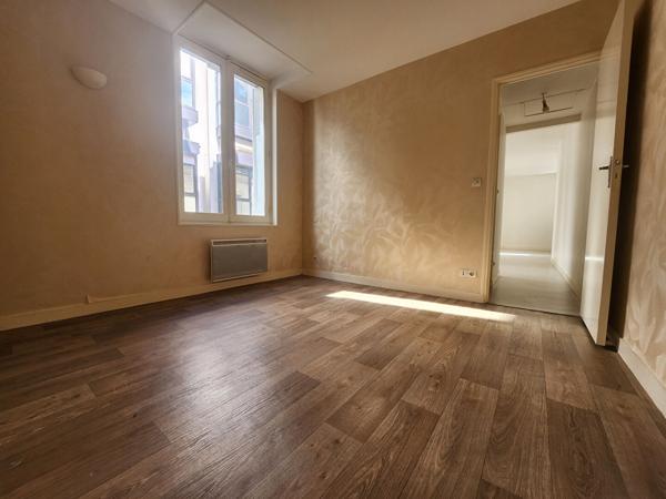 Immeuble plein centre ville à Saumur - Opportunité d'investissement