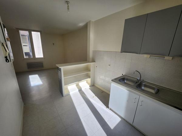 Immeuble plein centre ville à Saumur - Opportunité d'investissement