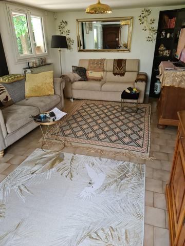 JOLIE MAISON avec Jardin clos