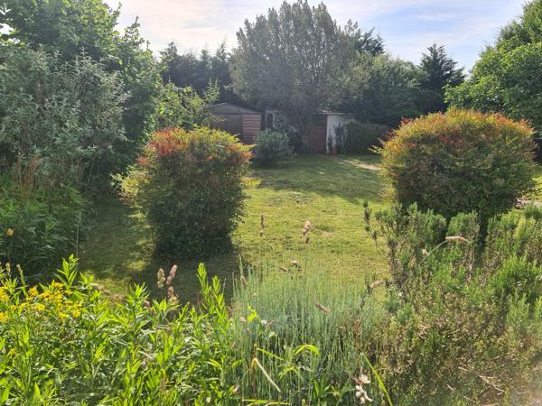 JOLIE MAISON avec Jardin clos