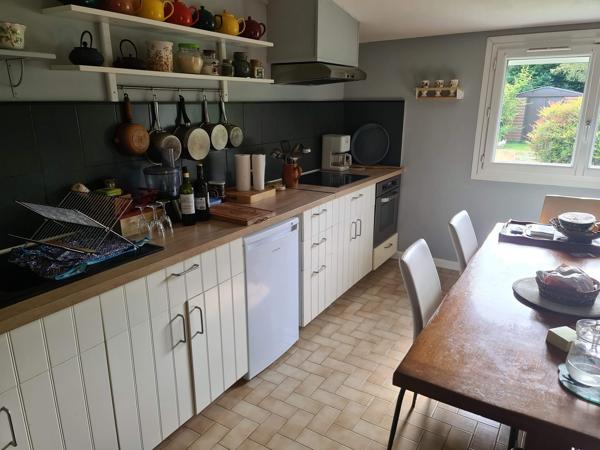 JOLIE MAISON avec Jardin clos