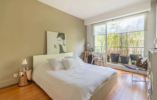 Appartement à vendre 5 pièces SURESNES (92)