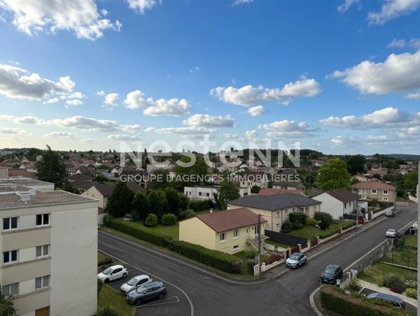 Appartement - 69 m² - Ascenseur - Balcon - Quartier Faubourg