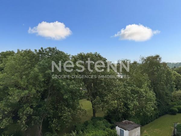 Appartement - 69 m² - Ascenseur - Balcon - Quartier Faubourg