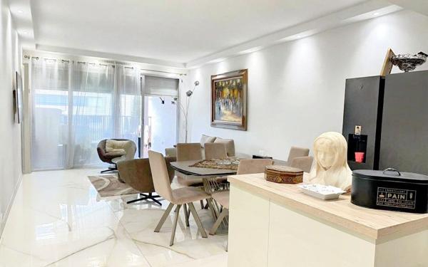 Appartement à vendre    4 pièces • 95,62 m2 Vallauris