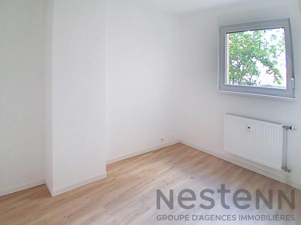 Appartement  4 pièces 84 m2