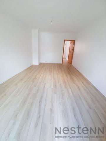 Appartement  4 pièces 84 m2
