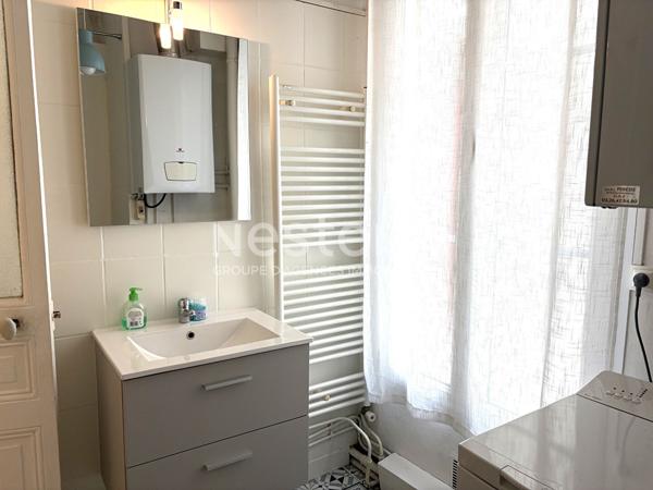 T2 MEUBLE - SECTEUR COQUEBERT / CAMILLE LENOIR