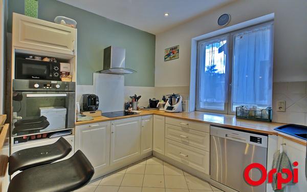 Appartement à vendre    4 pièces • 103,65 m2 Bourgoin-Jallieu