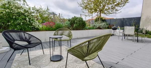 MAISON RECENTE DE 4 CHAMBRES