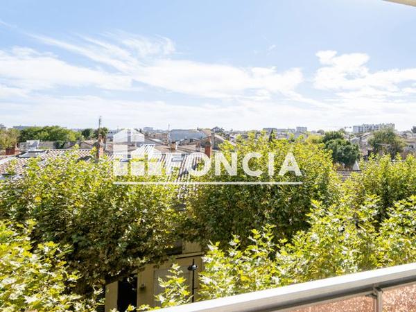 À vendre Appartement 3 pièces 74.72 m² - Bordeaux 33000