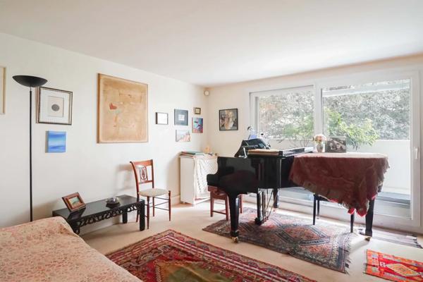 Appartement Paris 11e - SAINT-AMBROISE