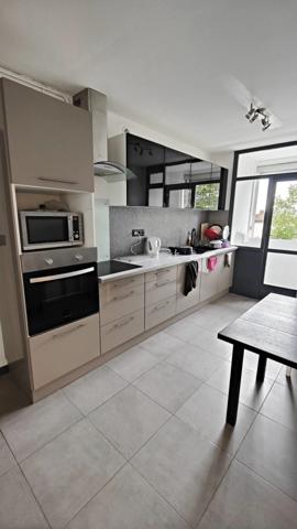 Bordeaux (33000) Appartement sans travaux face au tram