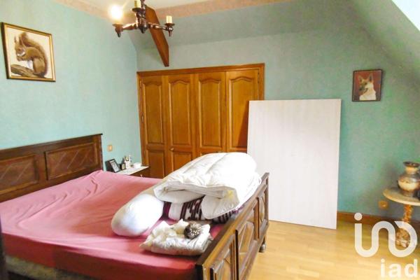 Maison traditionnelle 8 pièces de 206 m² à Feytiat (87220)