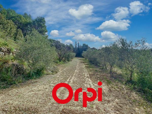 Maison à vendre    5 pièces • 171,16 m2 Signes