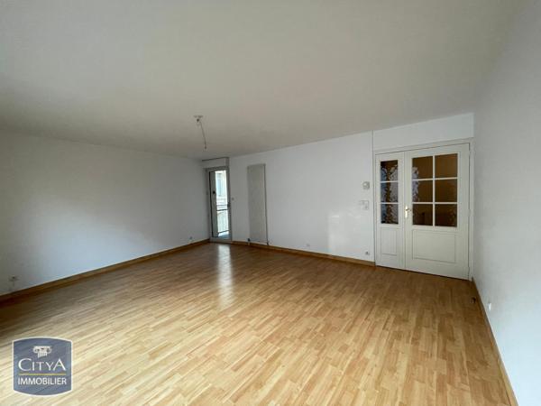 Appartement à louer 4 pièces 103.72m²
