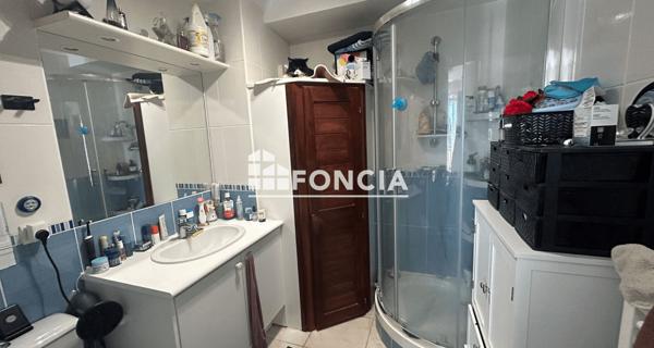 À vendre Appartement 2 pièces 33 m² - Villeneuve-lès-avignon 30400