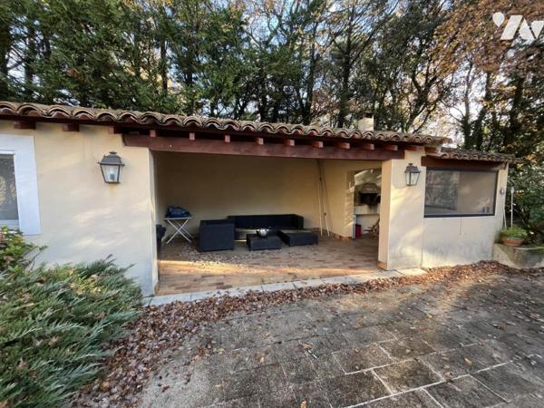 AU SUD DE MONTELIMAR, VILLA F6 D'ENV. 188 M2 