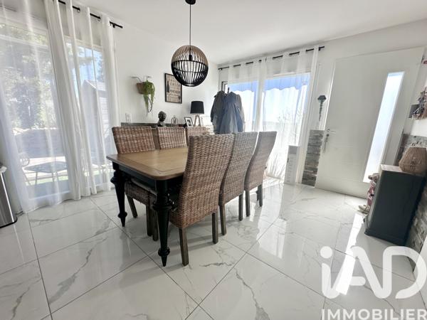Maison à vendre 4 pièces 90 m² Opoul-Périllos
