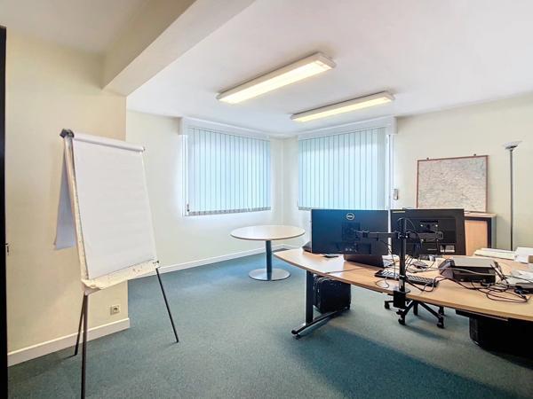 Vente Local commercial 14 pièces 515 m2 à Laon