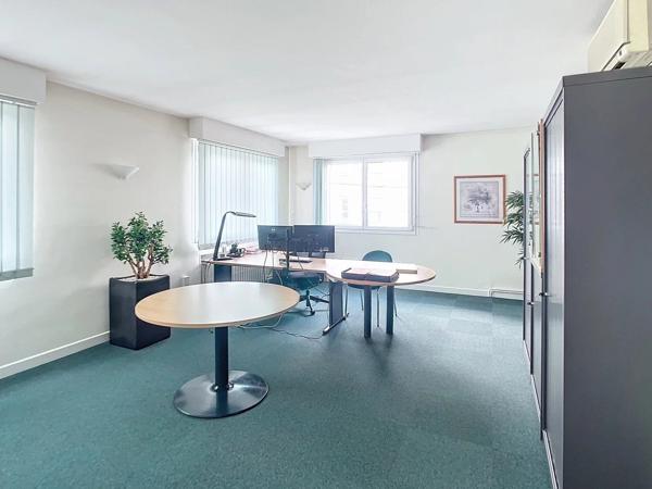 Vente Local commercial 14 pièces 515 m2 à Laon