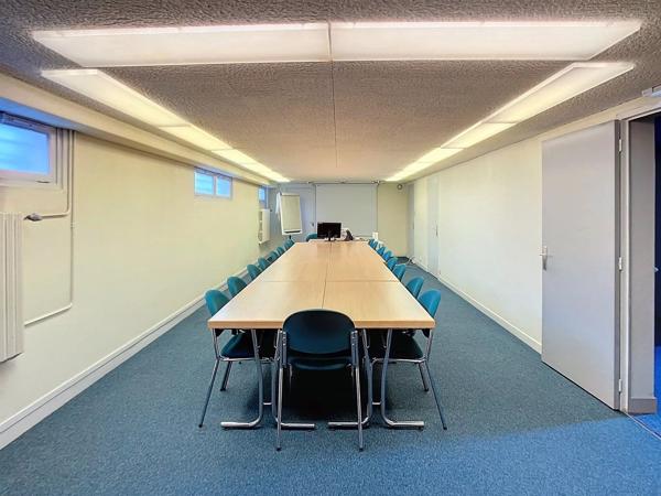 Vente Local commercial 14 pièces 515 m2 à Laon