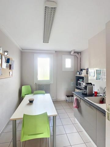 Vente Local commercial 14 pièces 515 m2 à Laon