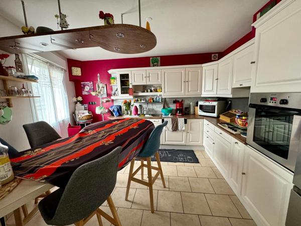PAVILLON 112 M² – 4 CHAMBRES – LAVAL THÉVALLES – TERRAIN 583 M² – GARAGE 33 M²