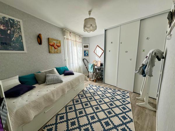 PAVILLON 112 M² – 4 CHAMBRES – LAVAL THÉVALLES – TERRAIN 583 M² – GARAGE 33 M²