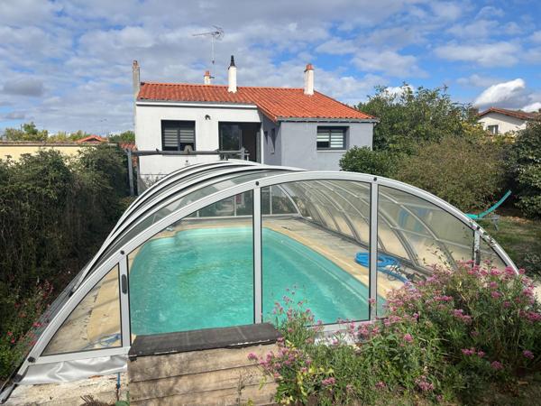 Maison à Mouilleron-le-Captif, 85000 - 5 pièces 134m²