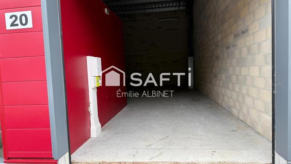 Local Commercial de 83 m² dans parc sécurisé