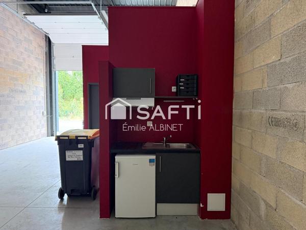 Local Commercial de 83 m² dans parc sécurisé