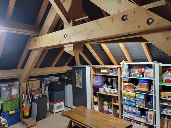 Maison entièrment rénovée sur terrain clos et arboré