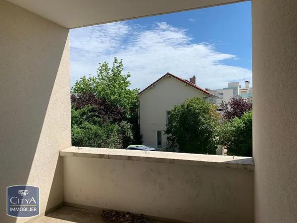 Appartement à louer 1 pièce 30.59m² Clermont-Ferrand (63000)