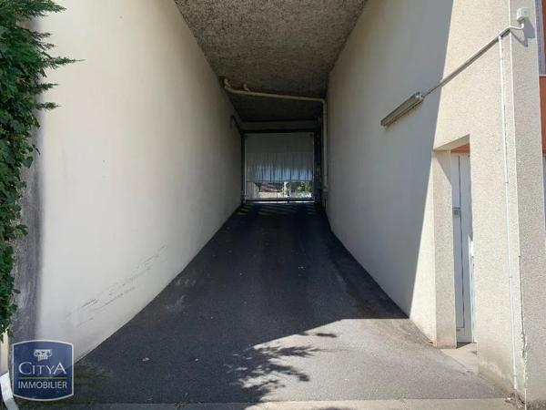Appartement à louer 1 pièce 30.59m² Clermont-Ferrand (63000)