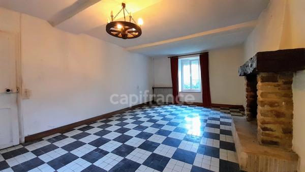 Ensemble de 2 maisons sur terrain de 8322m2