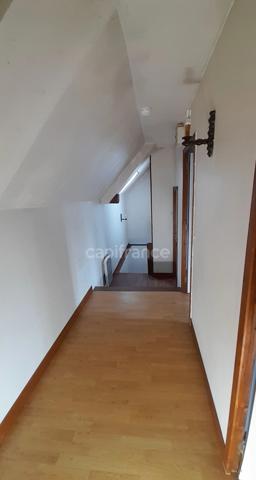 Ensemble de 2 maisons sur terrain de 8322m2