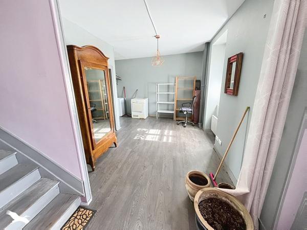 Maison à vendre 135 000 € Saint-Astier 4 p 90 m² DPE E