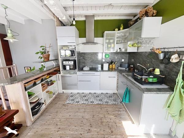 Maison à vendre 135 000 € Saint-Astier 4 p 90 m² DPE E